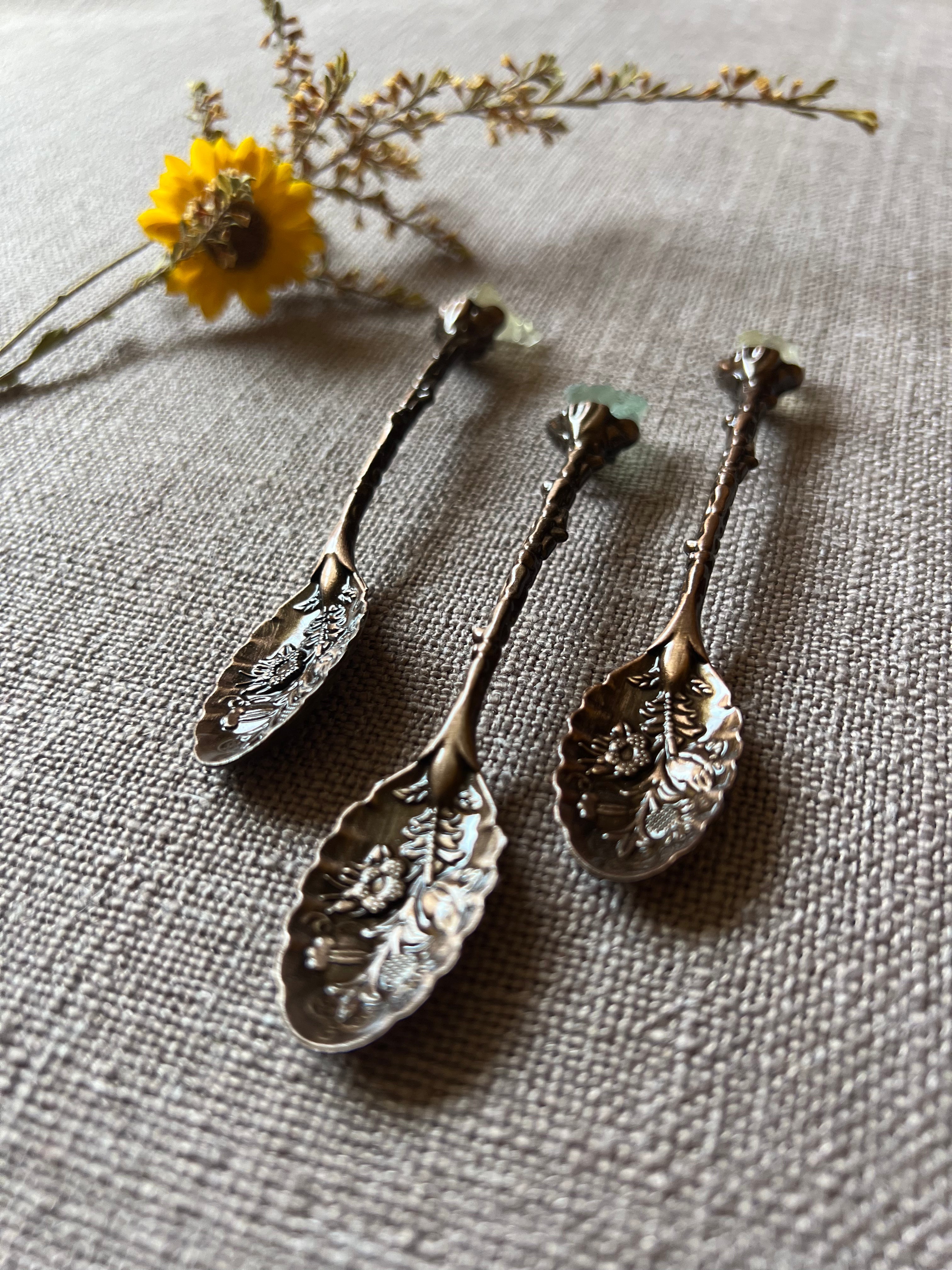 Antique-Inspired Calcite Spoon