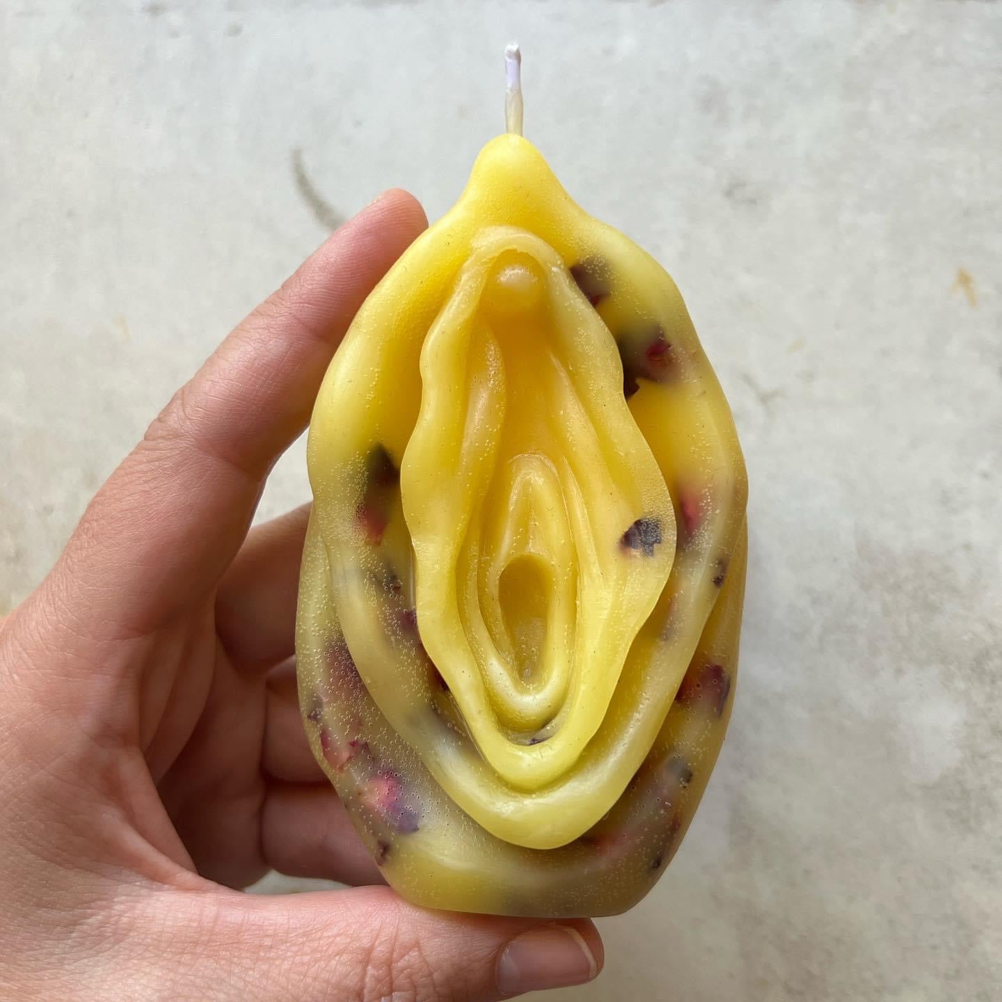 Yoni Candle